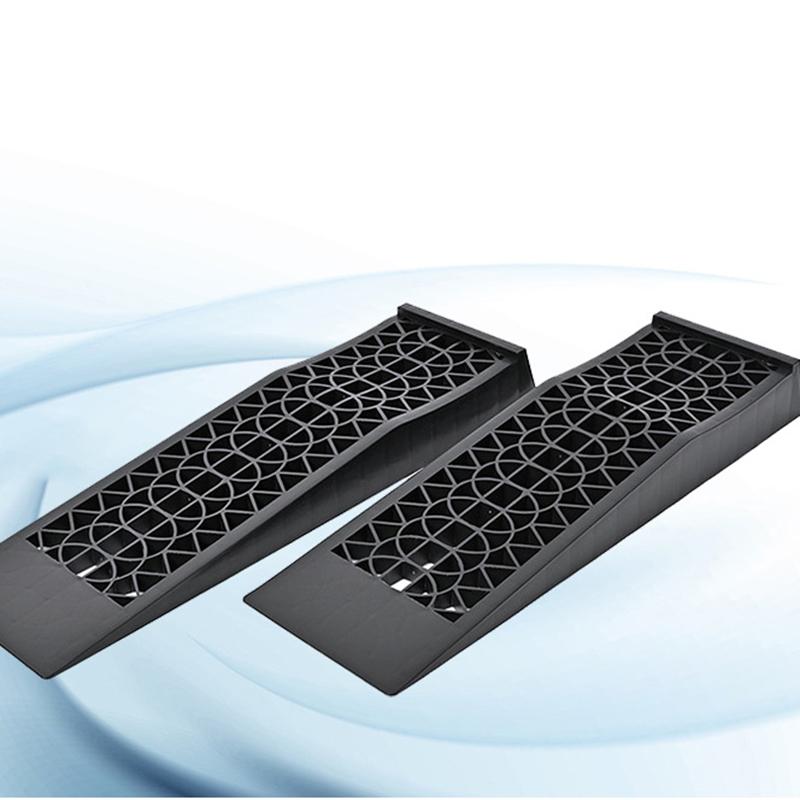2pcs 3T Capacity Heavy Duty Car Ramps 70cm Plastic Portable Loading Access Ramps Lift Repair Maintenance Jack Lift Tool