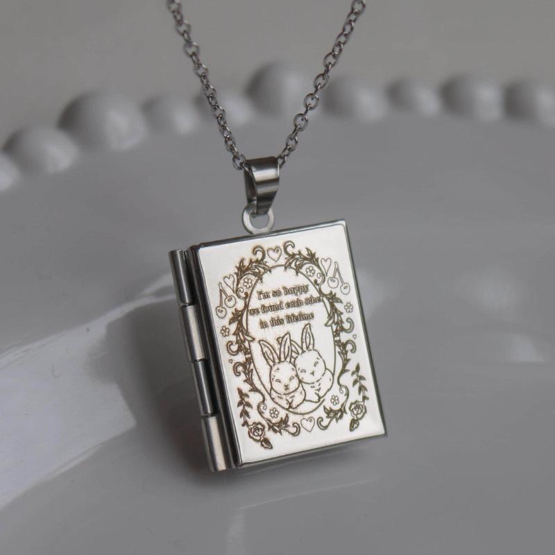 Gold Star Map Character Book Necklace Vintage Openable Pendant Niche Design Clavicle Chain