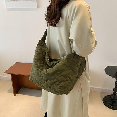 Niche One-Shoulder Messenger Bag, Down Bag, Large-Capacity Rhombus Dumpling Bag, Lightweight Waterproof Soft Cloth Bag
