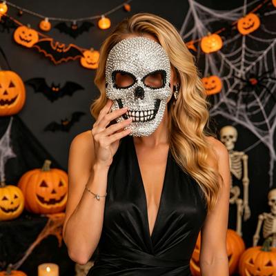 Błyszcząca Maska na Twarz Szkielet z Dżetami Halloweenowa Maska, 3D Czaszka Wygodny Pełny Błyszczący Element dla Dorosłych Cosplay Imprezy & Dom Strachów