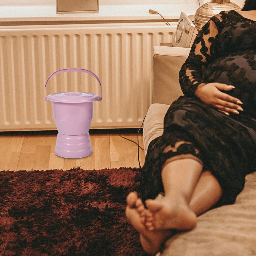 Spittoon Urinal with Lid Chamber Pot Practical Portable Potty Bucket for Indoor Adults