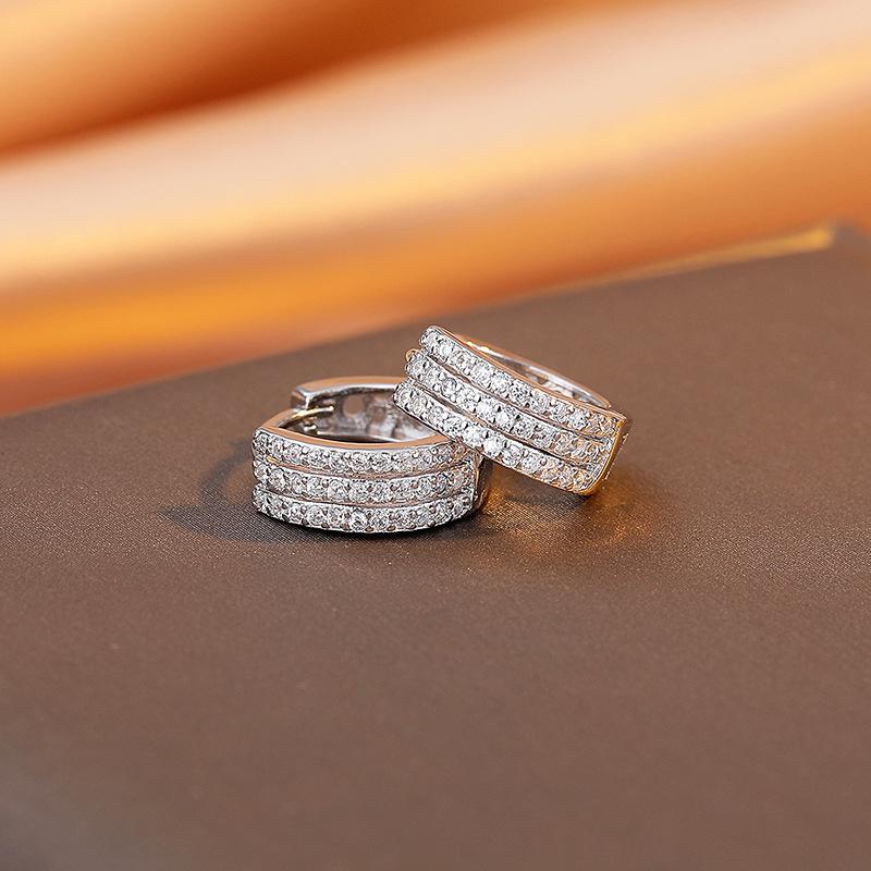 Earrings Women'S Micro-Inlaid Three-Row Diamond Ear Buckles Wide Version Earrings Light Luxury High-End Moisture Temperament Hot Sale