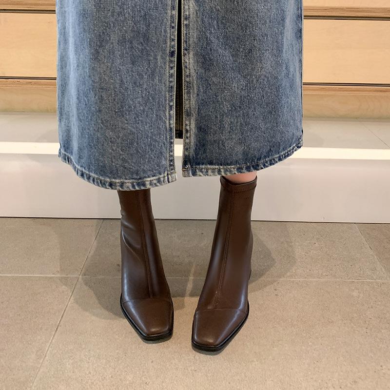 French retro thin boots women's Martin boots autumn and winter temperament foreign style square head high heels short boots thick heel elastic single