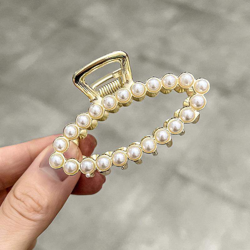 Fashion Bow Pearl Rhinestone Flower Grab Clip Temperament Half Tie Hairpin Disc Hair Shark Clip