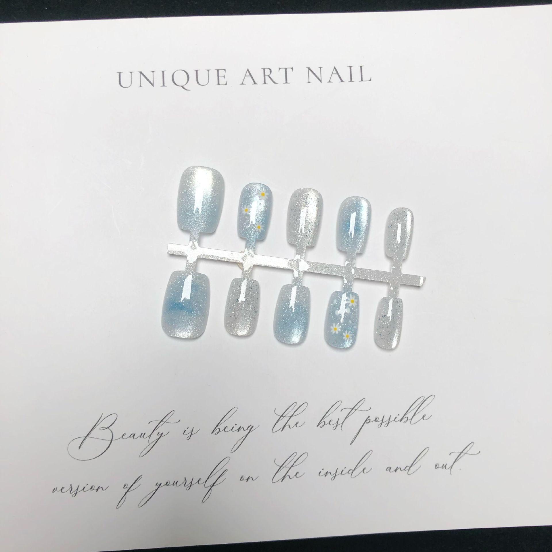 

Светло-голубые омбре кристаллы патчи для нейл-арта - Кошачий глаз, Цветок ромашки, Твидовая текстура, 30 штук