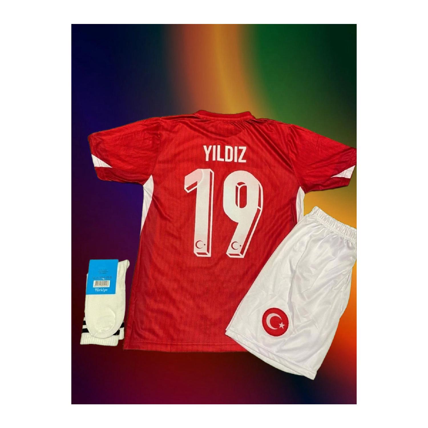 

Turkey National Team Euro 2024 Kenan Yldz Kids Red Jersey 5-6 Yaş чистый