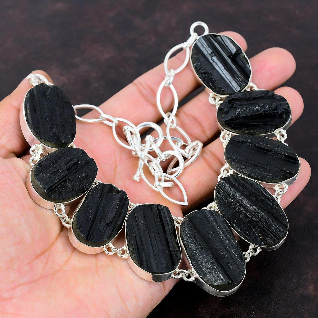 Collier de pierres précieuses brutes en tourmaline noire, collier en argent sterling 925, chaîne réglable, fait à la main, bijoux neufs, cadeau d'anniversaire