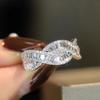 Huitan Luxury Shiny  Color Twisty Shaped Rings Inlaid Cubic Zirconia For Lady Wedding Party Engagement Accessories Jewelry