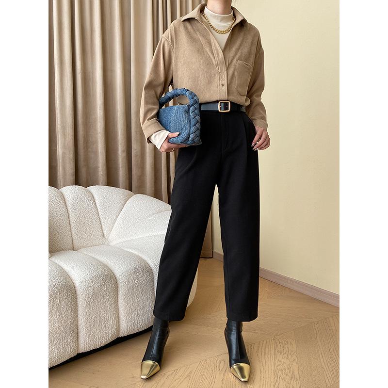 

Синан SN4642: Современная винтажная рубашка свободного кроя с эффектом многослойности, из толстого вельвета с начесом и разрезами. M