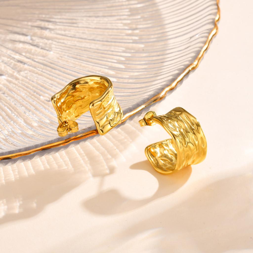Stainless Steel C Shape Stud Earrings for Women Geometric Irregular Wrinkle Texture Large Gold Color Earrings Fashion Earring