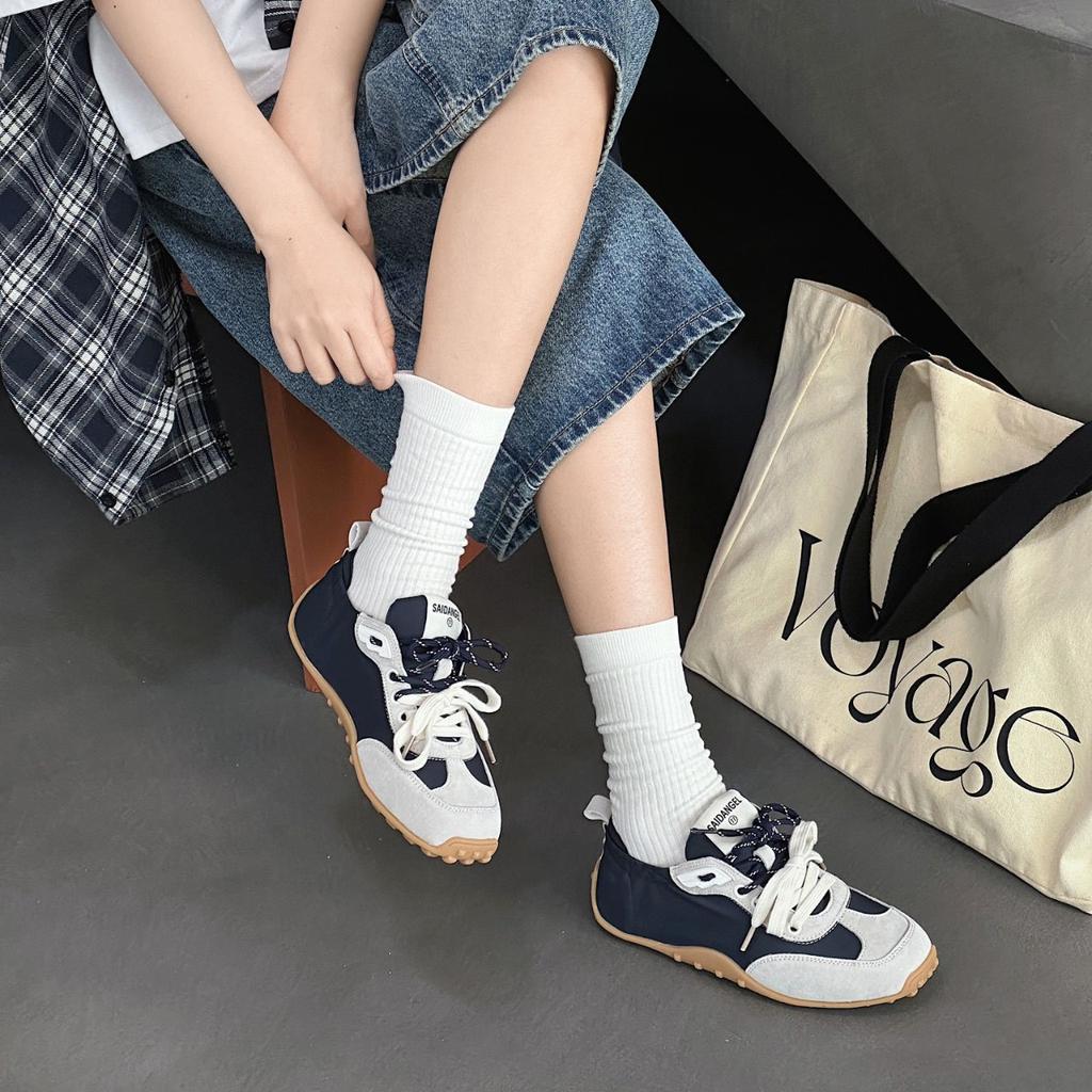 European Station 2025 Classic Color Matching Lace-up Flat-bottomed Fashion Training Shoes Ins Leather Versatile Casual Sports Shoes