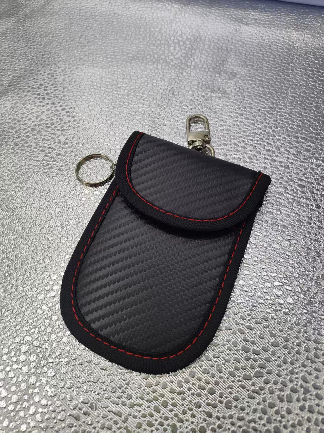 Carbon Fiber RFID Blocking Car Keychain: Anti-theft & Signal Shielding Bag