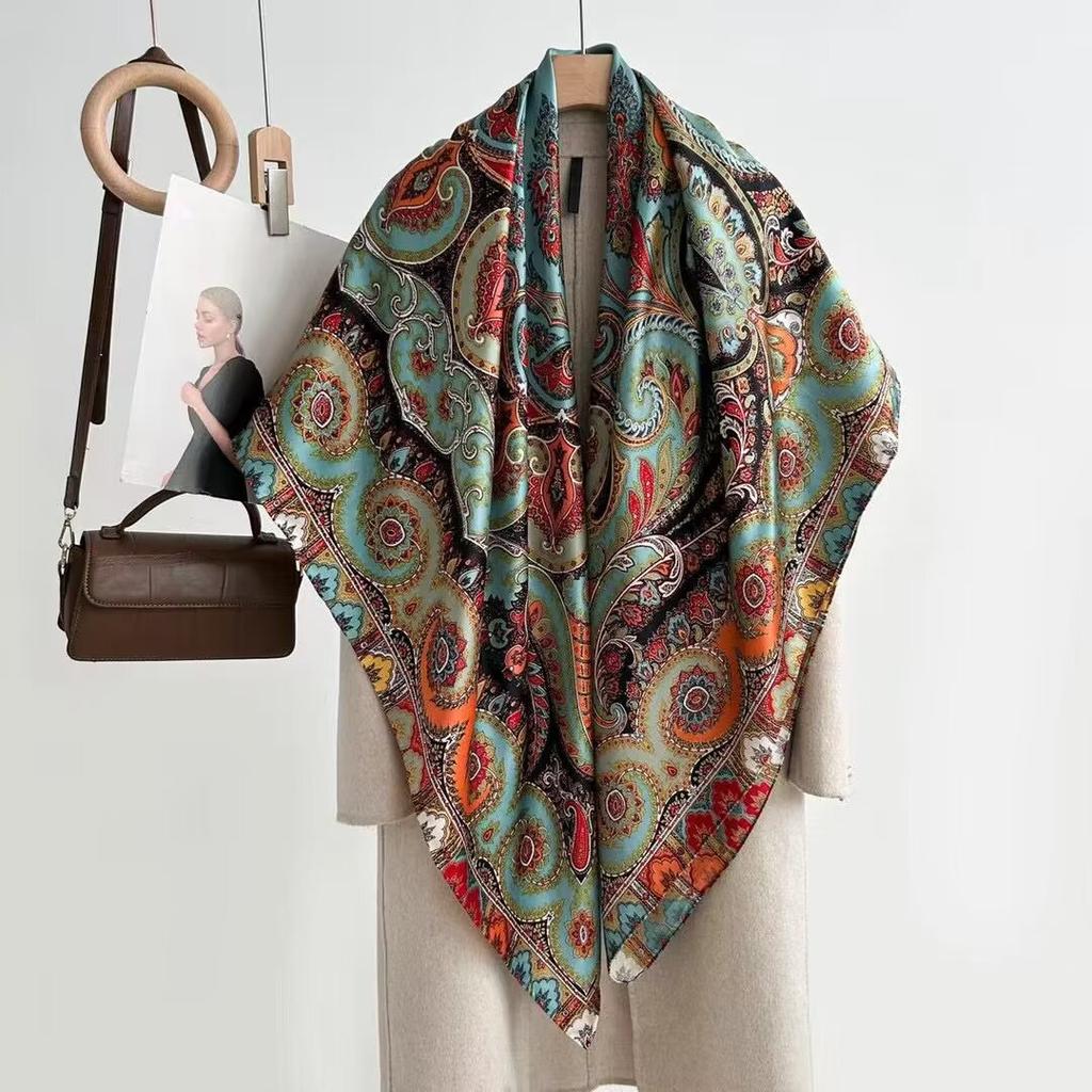 111 mulberry silk square scarf women's 111CM heavy silk shawl Hangzhou silk high-end versatile mother silk scarf