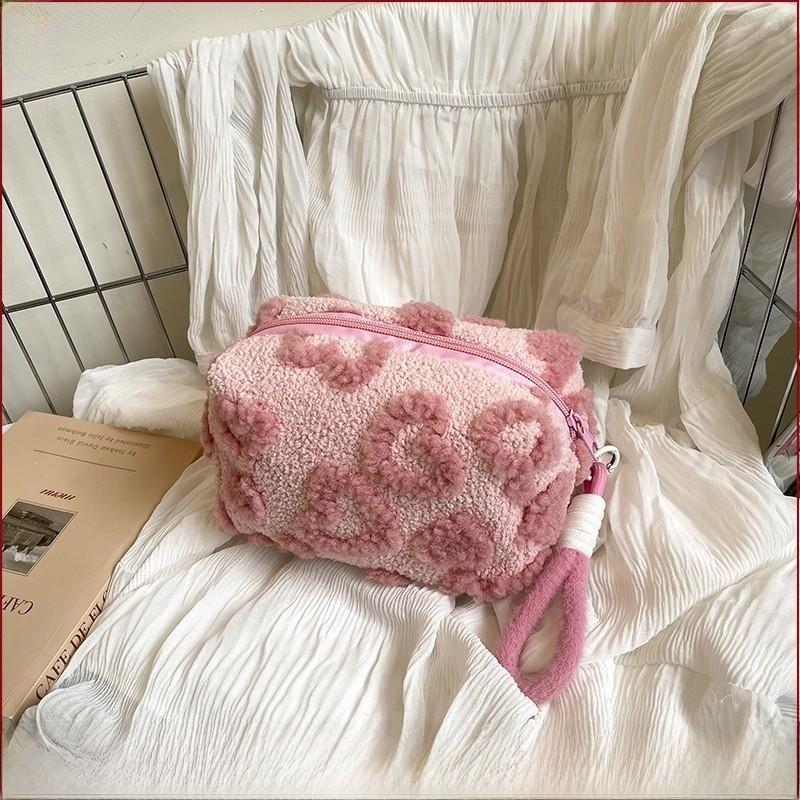Plush Heartshaped Makeup Bag With Large Capacity For Students And Travel