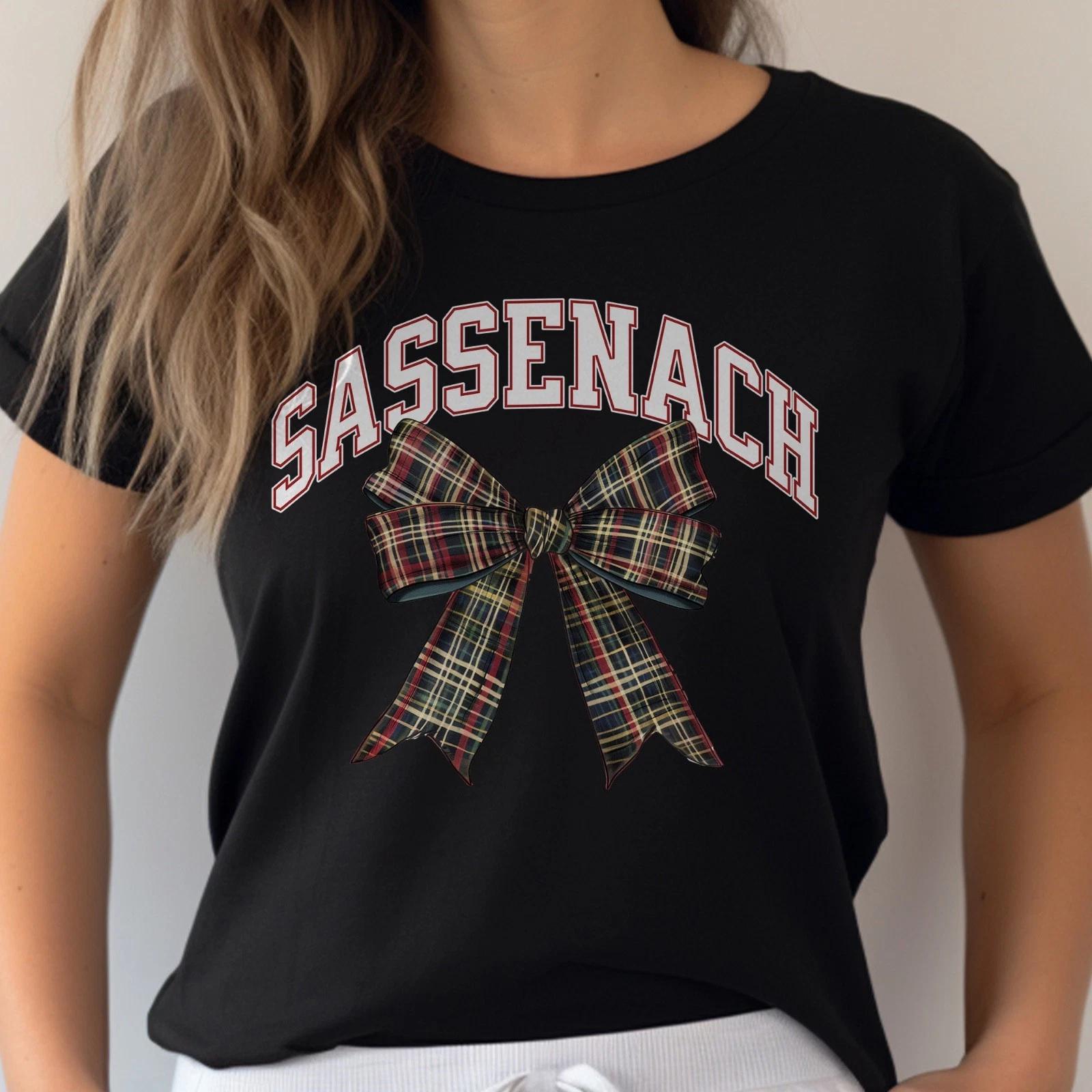 Outlander Sassenach Cute Coquette Plaid T-Shirt, Gift for Outlander Fan M