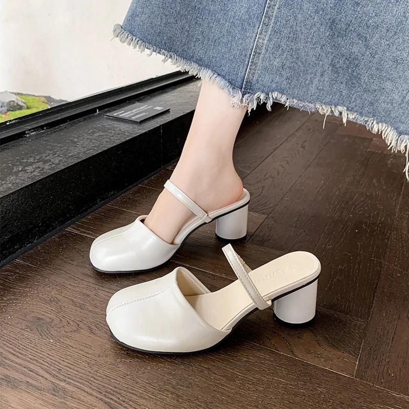 Mode 2025 Neue Halbzehen-Halbpantoletten Damen Dickabsatz Mantel, Modische Sommer High Heels Coole Flip-Flops