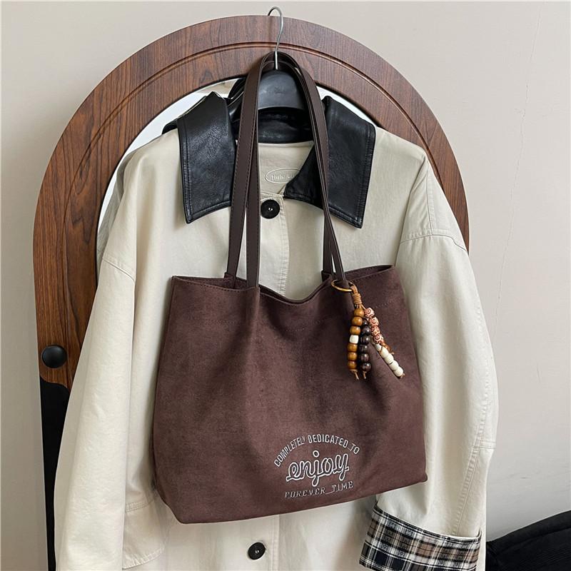 Wine heart puff bag new women's bag niche design high-end embroidery shoulder messenger bag solid color versatile