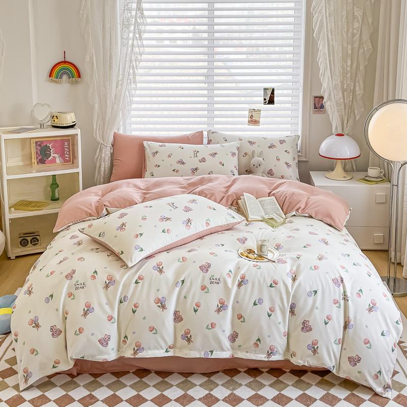 4Pcs Cartoon Black Dog Duvet Cover Set Khaki Striped Bedding With 1 Bed Sheet 2 Pillowcases Bedroom Love Print Comforter Cover