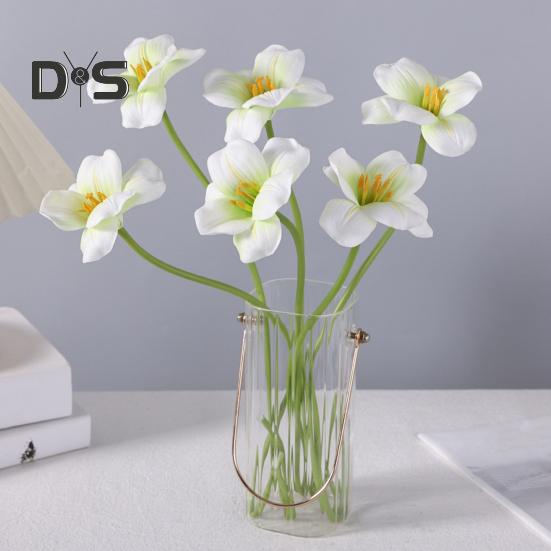 Ramo de Tulipanes Simulados Tacto Realista Pétalos de PU Vitalidad Desvanecida Tallos Flexibles Sin Mantenimiento Tulipanes Falsos Decoración para el Hogar