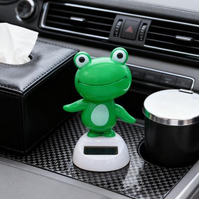 Bobble Head Green Frog Decoration Solar Powered Shaking Head Frog Car Dashboard Ornament Educational Cartoon Animal Toy