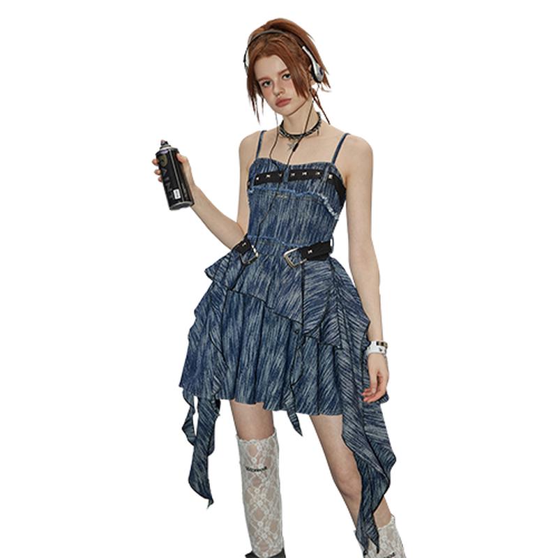 

UNIFREE Women s Denim Cami Mini Dress L