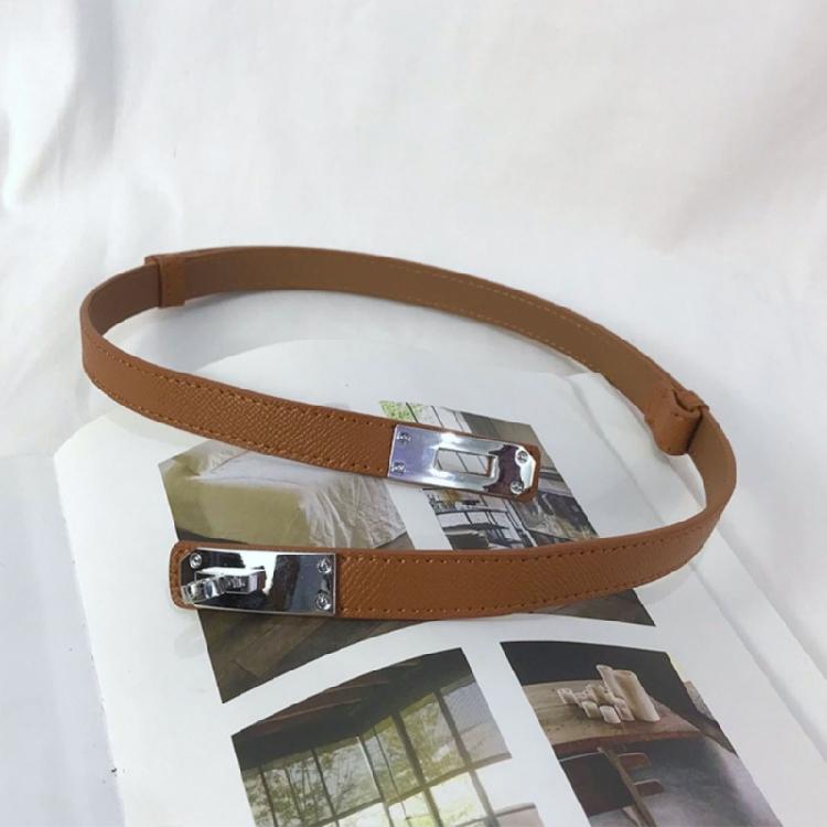 Sleek Waistband Adjustable Metal Buckle Belt for Women Lightweight Design for Comfort and Style