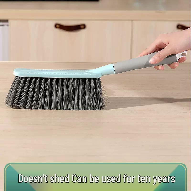 Multifunctional Soft Bristle Bed Brush for Quick Dust Removal - Safe on Sheets and Clothes