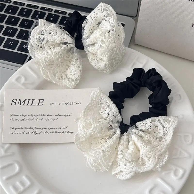 Cream Lace Bow Hair Tie: Elegant, Versatile, and High-End Women's Jewelry.