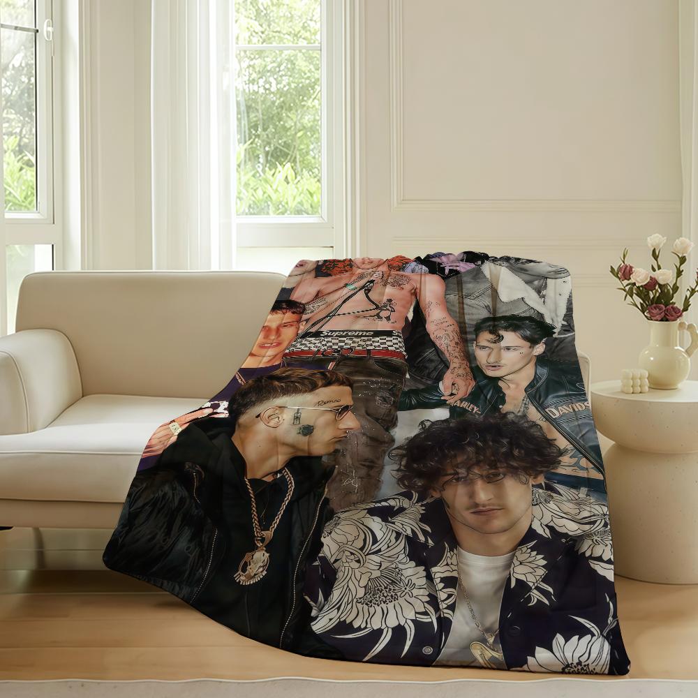 Spanish rapper Yung Beef Blanket For Sofa Office Bed Plane Travel Sleep Read Relax Camping Soft And Warm