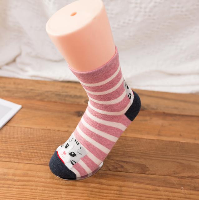 Cat Pattern Women Round Neck Cotton Socks Cute Fun Cartoon Printed Comfortable Sweat Absorbing Breathable Casual Socks