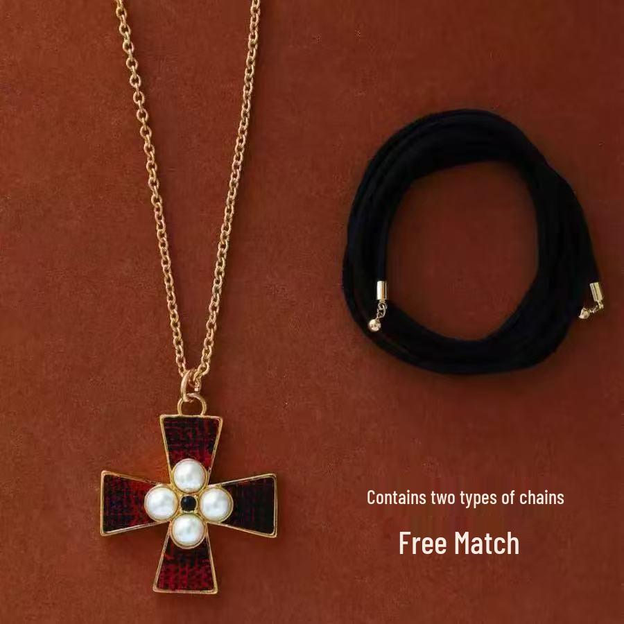 Elegant Retro Red Plaid Cross Pendant Necklace - Stylish and Simple Design