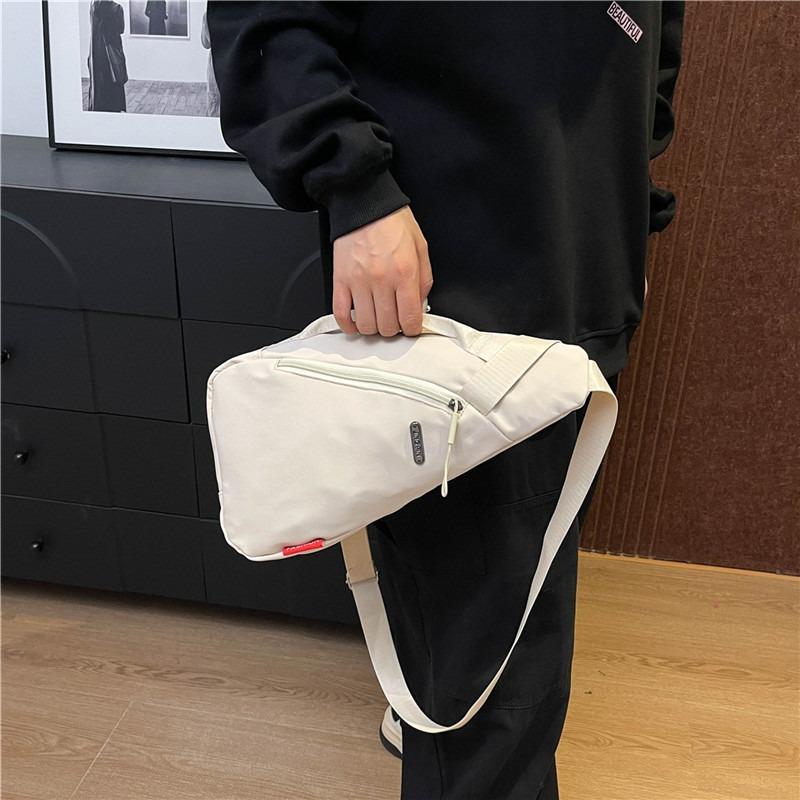 Simple and Fashionable Breast Bag Women's New Multi-functional Handbag Nylon Lightweight and Versatile Shoulder Messenger Bag