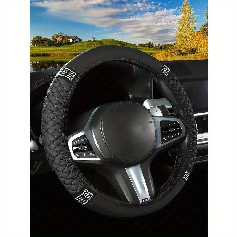 1pc Fashionable Durable Shiny Soft Leather Car Steering Wheel Cover - Anti-Slip, Heat-Resistant and Cold-Resistant Protector