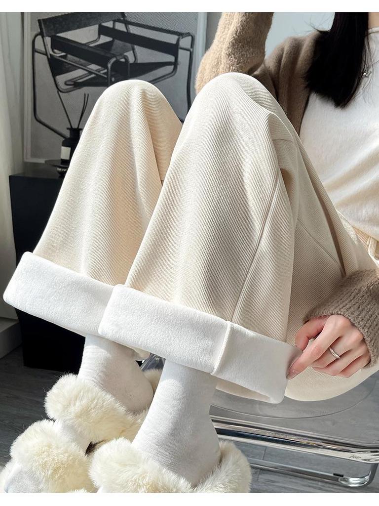 Dámské žinylkové kalhoty s vysokým pasem a rovnými nohavicemi - Kolekce jaro/podzim 2025, Pokročilý střih, Petite střih, Od úzkých po široké nohavice.