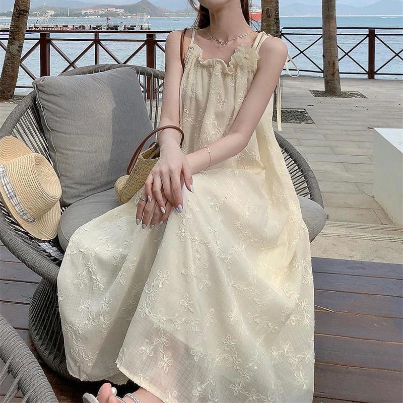 Heavy Industry Embroidery Jacquard Suspender Dress Women's Summer New Gentle Sweet First Love Dress Holiday Style Long Dress
