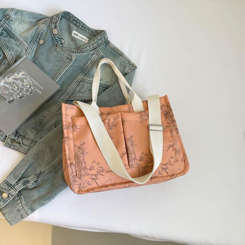 

Large capacity, beautiful and simple summer new portable tote bag fashion and leisure commuter shoulder messenger bag women оранжевый