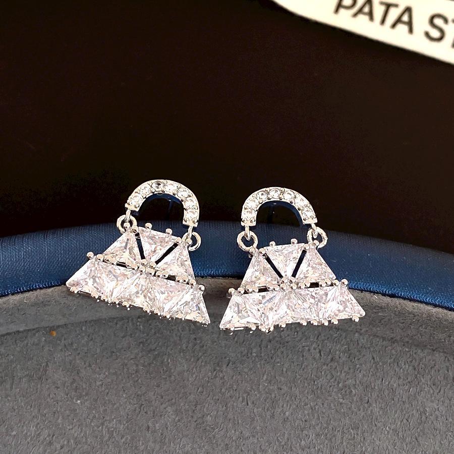 Korean super flash zircon geometric bag earrings stud earrings fashionable exquisite simple earrings women