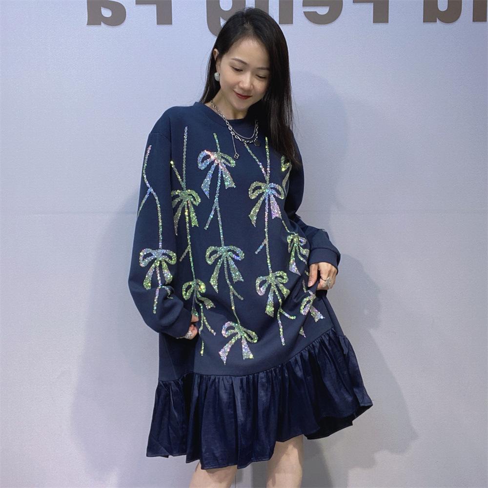 

Осенне-зимнее женское платье размера тарелки с круглым вырезом, цветной блочной лоскутной отделкой, бантом и ромбовидными рукавами. one size синий