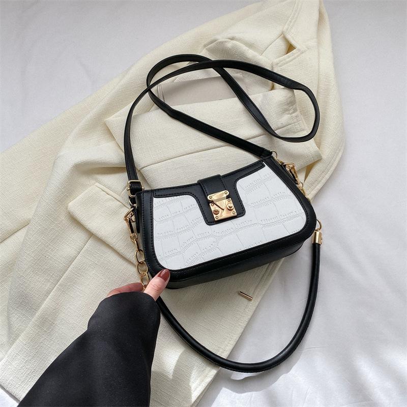 Premium Texture Niche Bag Women's Bag Spring 2025 New Popular Messenger Bag Single Shoulder Underarm Small Square Bag