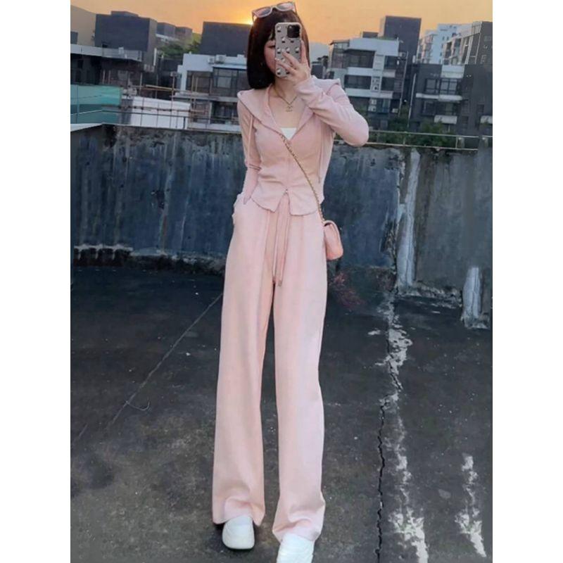 

Маленький спортивный костюм-двойка с толстовкой с капюшоном Pink Suit L(110-120)