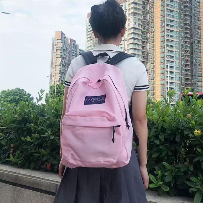 Jansport kuprinė paaugliams, vidurinės mokyklos ir koledžo studentams - Unisex, didelės talpos, universalaus stiliaus, mokyklinė kuprinė su skyriumi nešiojamajam kompiuteriui.
