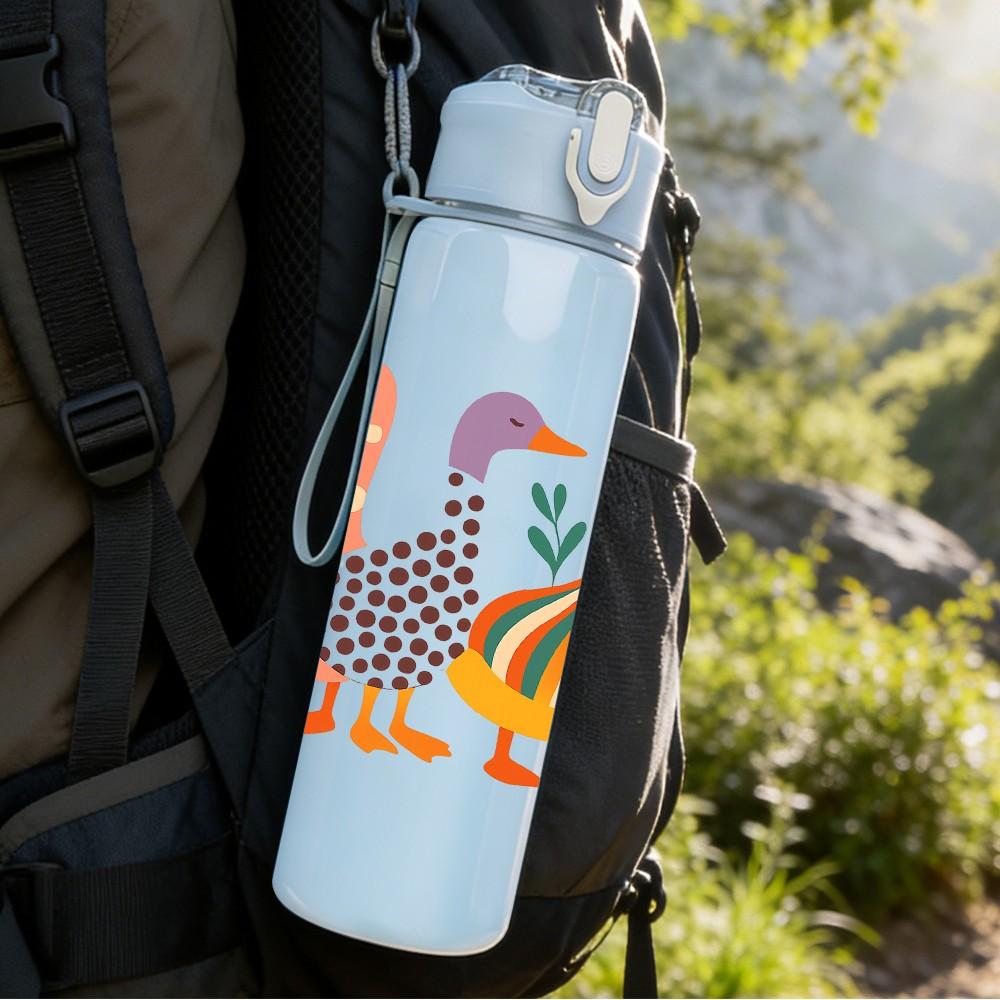1PC Colorful Flamingo Bird 750ml Color Plastic Sports Water Bottle Leakproof Flip Straw Lid Suitable for Sports Office Home Use