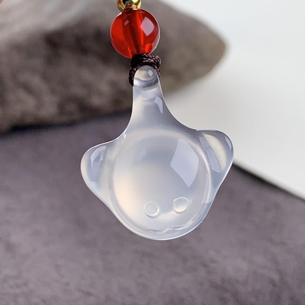 Natural Agate Chalcedony Devil Ray Pendant - Creative Festival Gift, Popular European & American Style