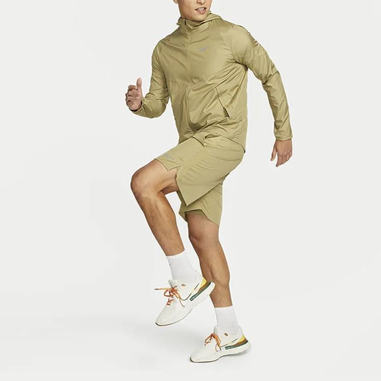 Nike MILER Jackets Men's Khaki Hooded Moderate Other (Unisex) Jackets DD4747 276