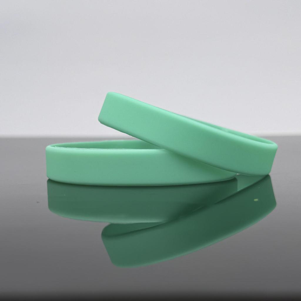 Braccialetto in Silicone Luminoso - Colore Unico, Senza Scritte, per Bambini e Adulti