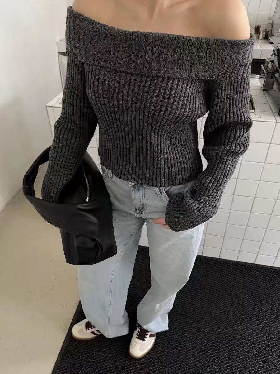 Source factory one-word shoulder knitted sweater customized European and American short pit strip sweater, customized for pictures and samples