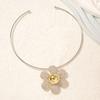 High-end exquisite design, simple and fashionable diamond-encrusted alloy large flower necklace, daily versatile women's collar