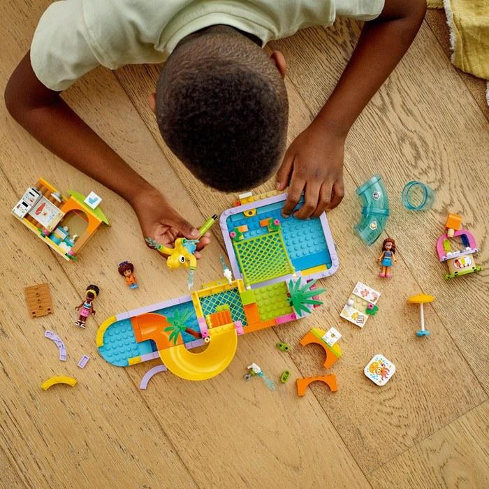 LEGO Friends Heartlake Water Park 41720, Multicolor