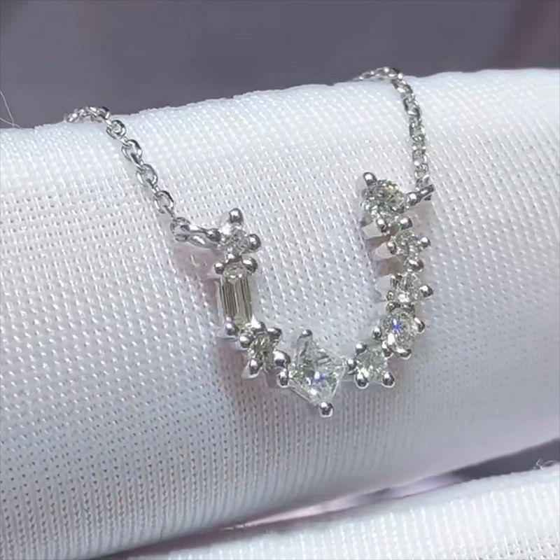 

Lulu Tong Jewelry: S925 Sterling Silver Horseshoe Necklace with Irregular Diamond Inlay - Simple, Fashionable European and American Celebrity Style 925 Silver белый
