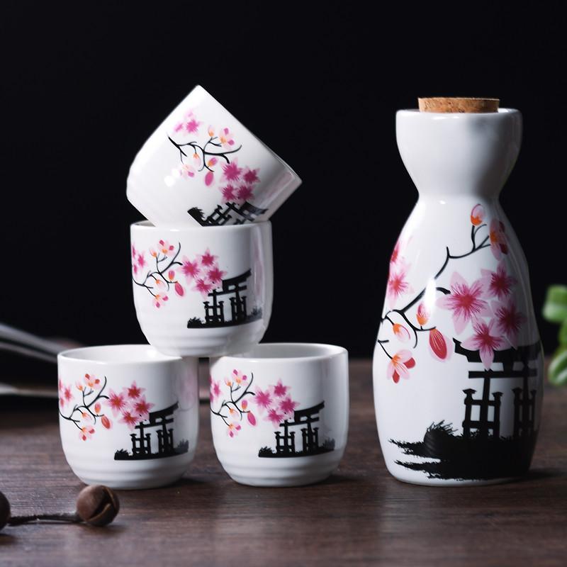 1 Set Japanese Style Sake Wineware Porcelain Underglaze Color Hand-painted Wine Dispenser Ceramic Flagon Liquor Spirits Cups Set